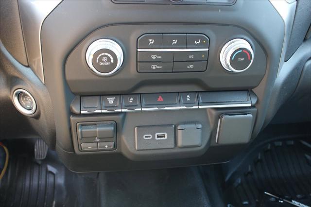 2026 GMC Sierra 3500HD CC Pro