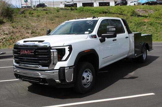 2026 GMC Sierra 3500HD CC Pro