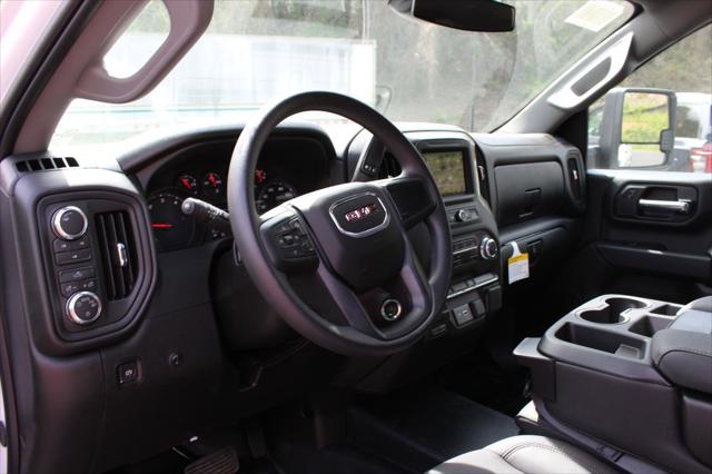 2026 GMC Sierra 3500HD CC Pro