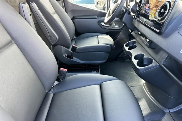 2026 Mercedes-Benz Sprinter Cargo Van High Roof 4-Cyl Diesel HO