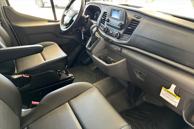 2025 Ford Transit Cargo Van Base