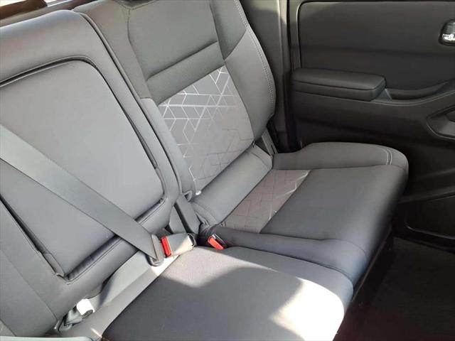 2026 Nissan Frontier Crew Cab SV 4x2