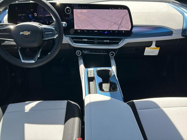 2026 Chevrolet Equinox LT2 w/PDE