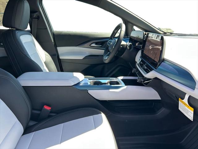 2026 Chevrolet Equinox LT2 w/PDE