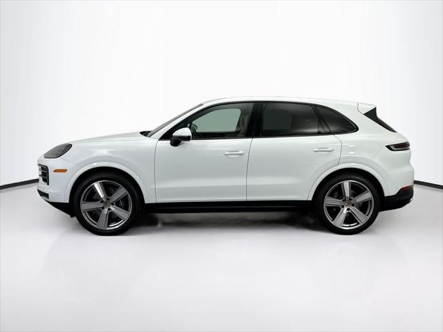 2025 Porsche Cayenne Unknown