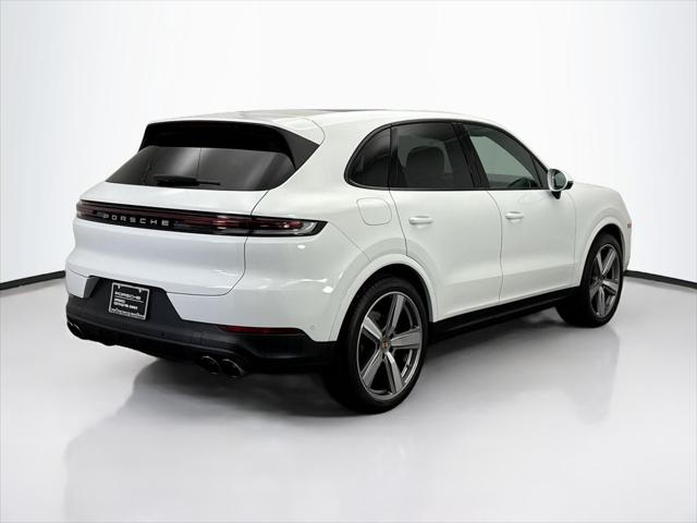2025 Porsche Cayenne Unknown