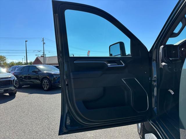 2026 Chevrolet Silverado 2500HD Crew Cab, Long Bed, LT, 4WD