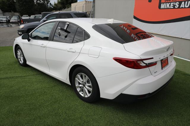 2025 Toyota Camry Unknown