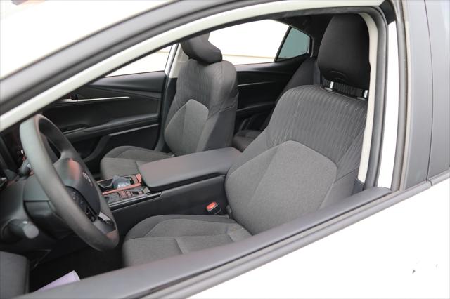 2025 Toyota Camry Unknown