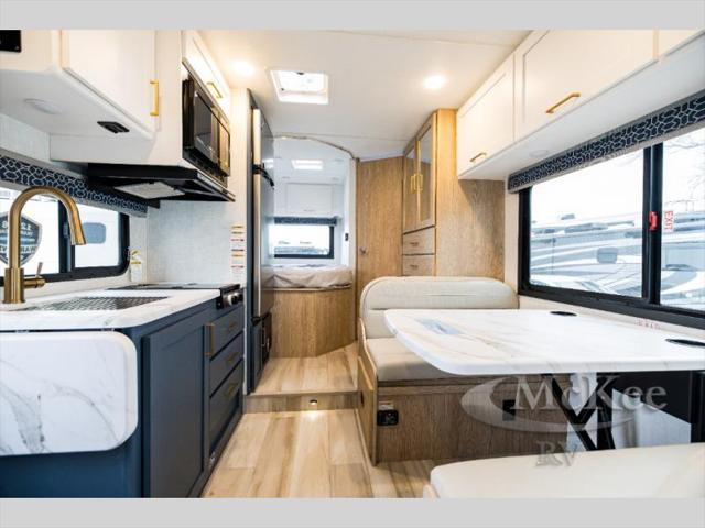 2026 Ford E-350 Cutaway Unknown
