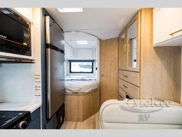 2026 Ford E-350 Cutaway Unknown