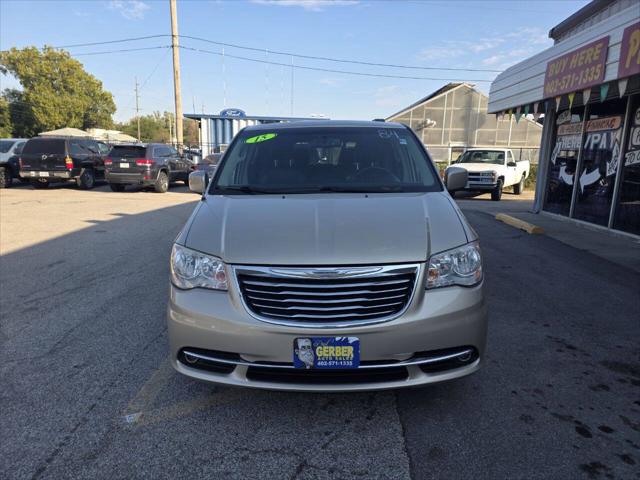 2015 Chrysler Town & Country Touring