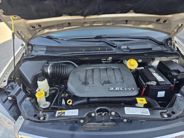 2015 Chrysler Town & Country Touring