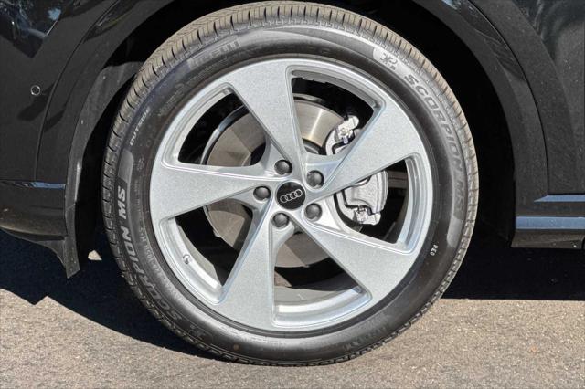 2025 Audi Q5 Prestige TFSI quattro S tronic
