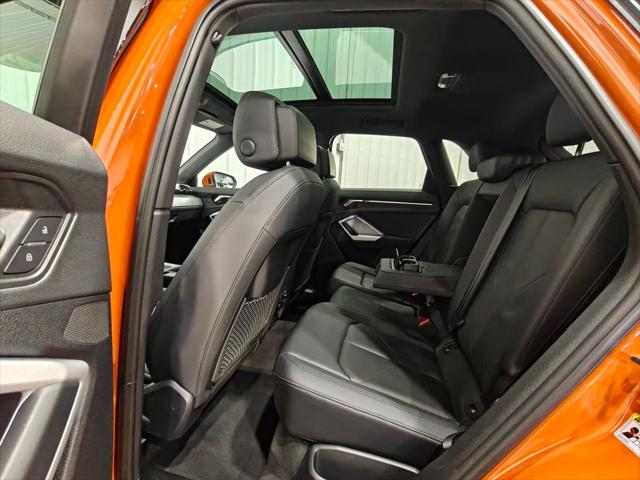 2024 Audi Q3 Premium 45 TFSI S line quattro Tiptronic