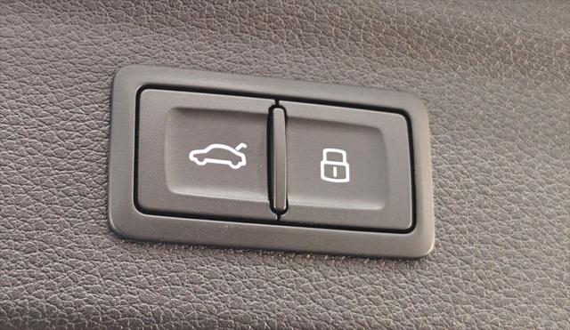 2024 Audi Q3 Premium 45 TFSI S line quattro Tiptronic