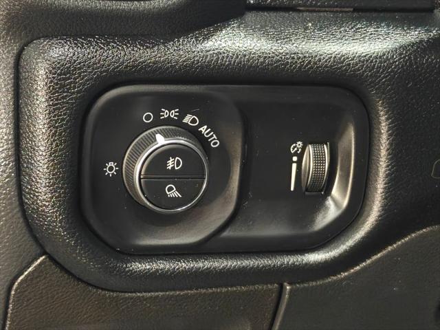 2022 Ram 1500 Big Horn Crew Cab 4x4 57 Box