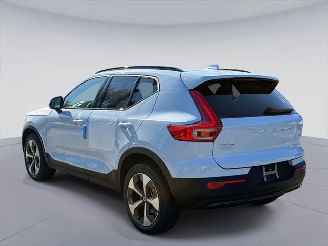 2026 Volvo XC40 B5 Plus