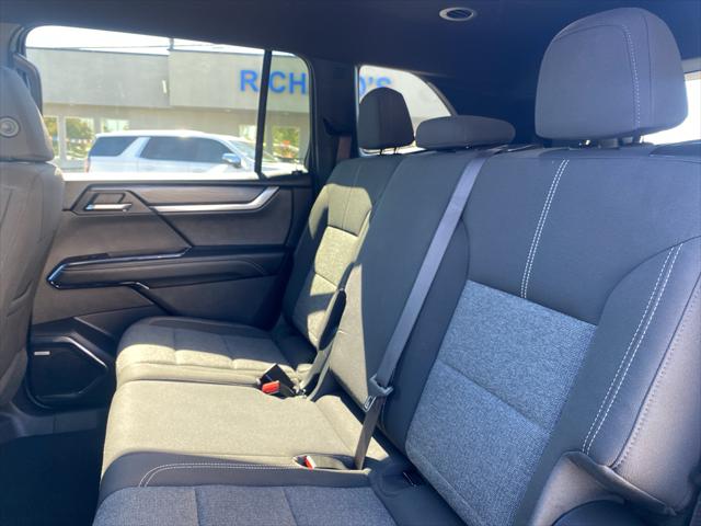 2025 GMC Acadia AWD Elevation