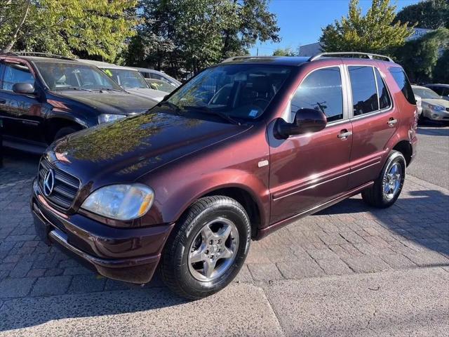 2001 Mercedes-Benz ML 320 ML 320 AWD 4MATIC 4dr SUV for sale in Farmingdale, NY