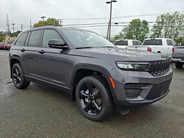2025 Jeep Grand Cherokee Altitude 4x4 for sale in Quarryville, PA