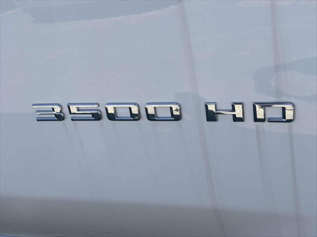 2026 Chevrolet Silverado 3500HD Chassis Work Truck