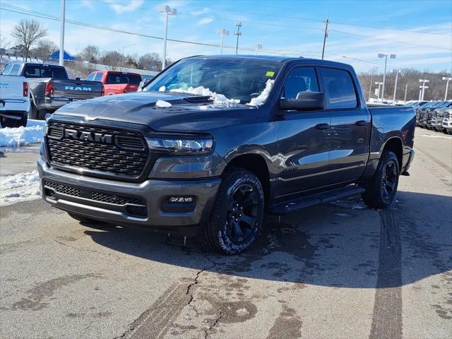 2026 RAM Ram 1500 RAM 1500 EXPRESS CREW CAB 4X4 57 BOX