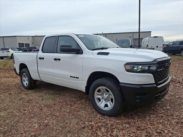 2026 RAM Ram 1500 RAM 1500 TRADESMAN QUAD CAB 4X4 64 BOX