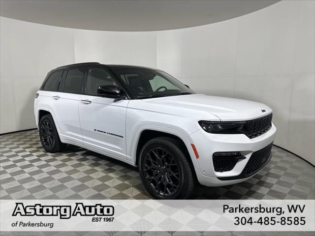 2025 Jeep Grand Cherokee GRAND CHEROKEE SUMMIT 4X4 2025 Jeep Grand Cherokee GRAND CHEROKEE SUMMIT 4X4