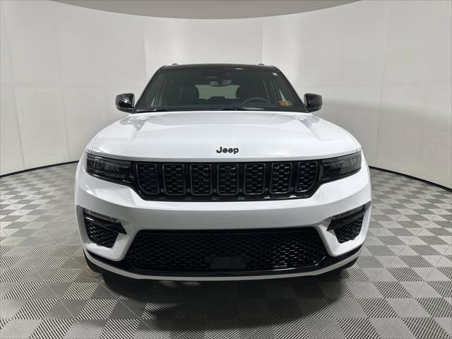 2025 Jeep Grand Cherokee GRAND CHEROKEE SUMMIT 4X4 2025 Jeep Grand Cherokee GRAND CHEROKEE SUMMIT 4X4