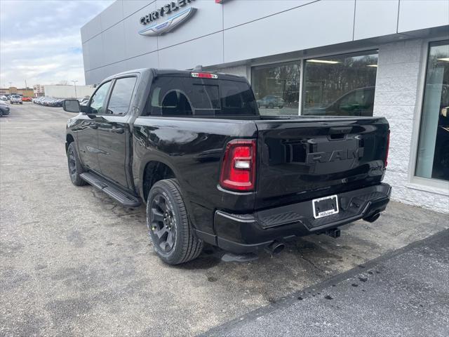 2026 RAM Ram 1500 RAM 1500 EXPRESS CREW CAB 4X4 57 BOX