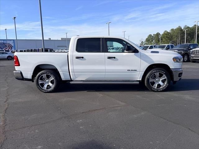 2026 Ram 1500 Tradesman Crew Cab 4x4 5'7" Box