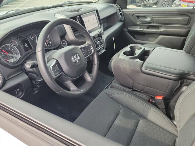 2026 RAM Ram 1500 RAM 1500 TRADESMAN CREW CAB 4X2 57 BOX