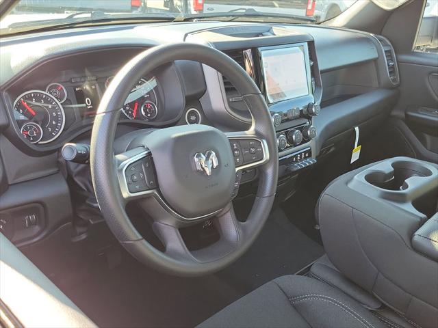 2026 RAM Ram 1500 RAM 1500 TRADESMAN CREW CAB 4X2 57 BOX