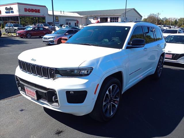 2023 Jeep Grand Cherokee L Overland 4x4 2023 Jeep Grand Cherokee L Overland 4x4