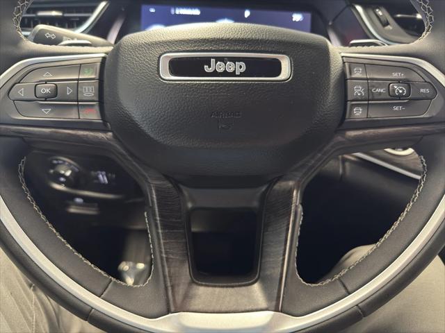 2023 Jeep Grand Cherokee L Limited 4x4 2023 Jeep Grand Cherokee L Limited 4x4