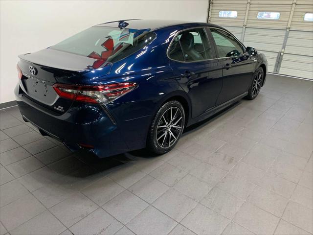 2021 Toyota Camry SE Hybrid 2021 Toyota Camry SE Hybrid