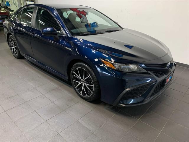 2021 Toyota Camry SE Hybrid 2021 Toyota Camry SE Hybrid