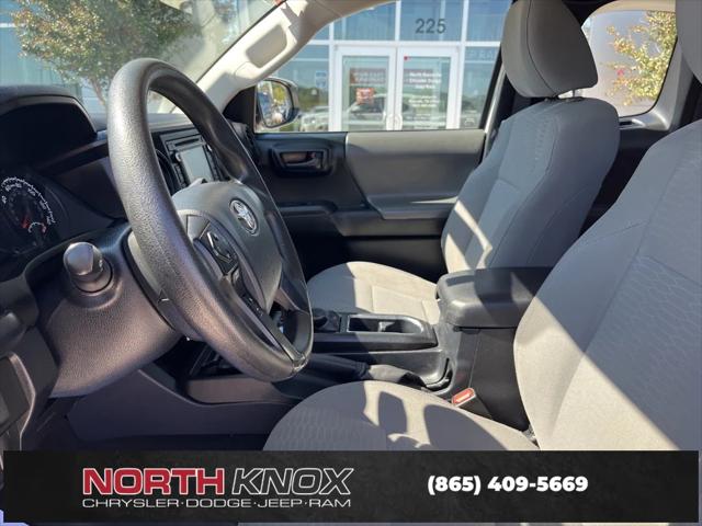 2017 Toyota Tacoma SR 2017 Toyota Tacoma SR