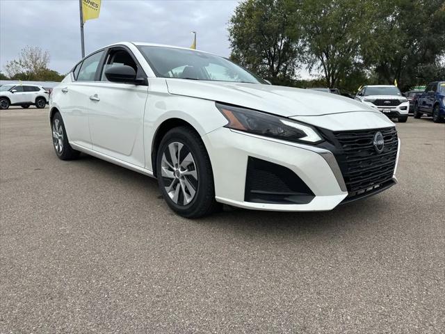 2024 Nissan Altima S FWD