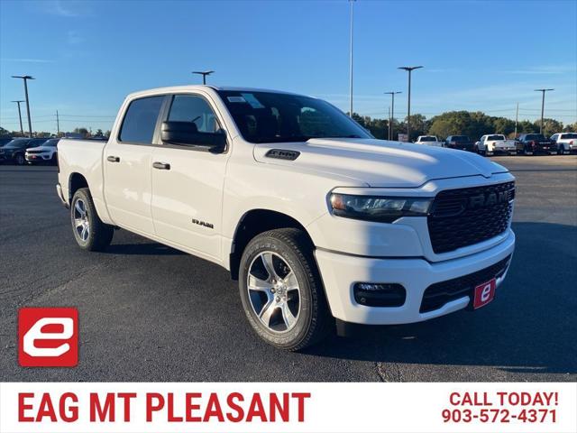 2026 RAM Ram 1500 RAM 1500 EXPRESS CREW CAB 4X2 57 BOX