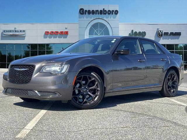 2020 Chrysler 300 Touring