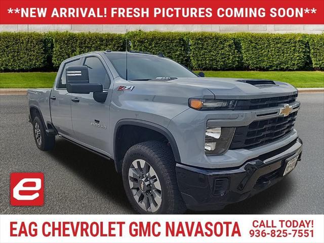 2025 Chevrolet Silverado 2500HD 4WD Crew Cab Standard Bed Custom