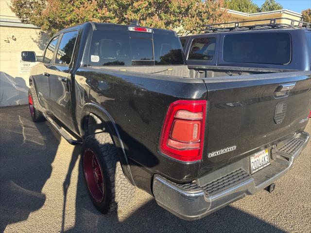 2019 RAM 1500 Laramie Crew Cab 4x4 57 Box