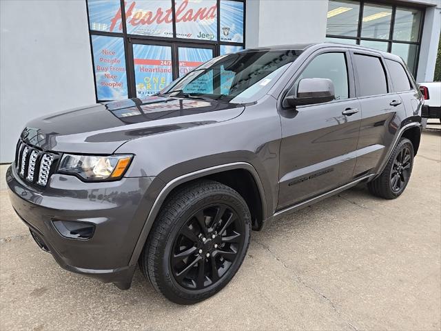2019 Jeep Grand Cherokee Altitude 4x4 2019 Jeep Grand Cherokee Altitude 4x4