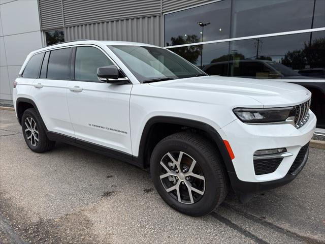 2024 Jeep Grand Cherokee Limited 4x4 2024 Jeep Grand Cherokee Limited 4x4