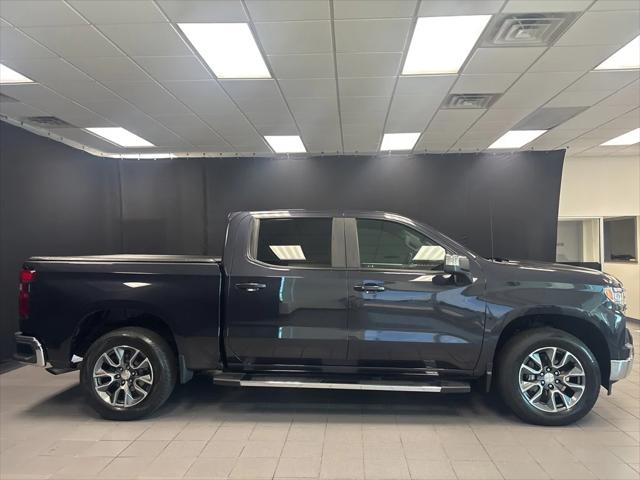 2023 Chevrolet Silverado 1500 4WD Crew Cab Short Bed LT with 2FL