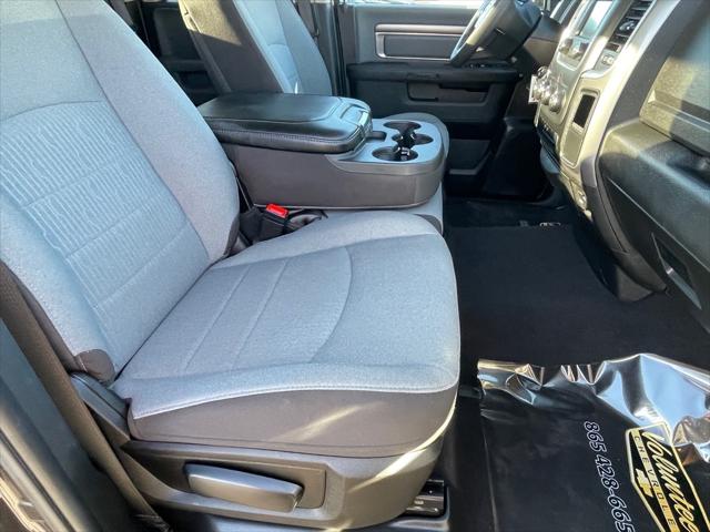 2024 Ram 1500 Classic SLT Quad Cab 4x4 6'4" Box