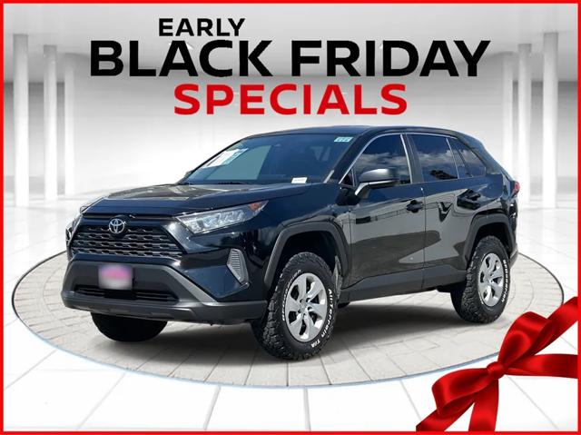 2022 Toyota RAV4 LE 2022 Toyota RAV4 LE