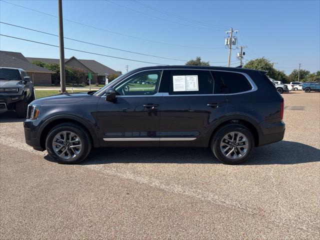 2025 Kia Telluride LX